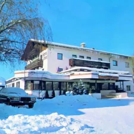 Hotel Edelweiss-3